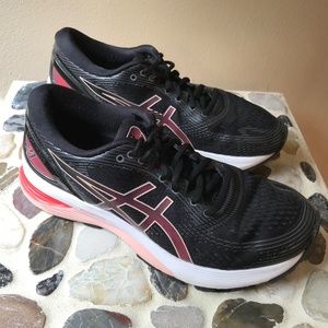 Asics Gel Nimbus 21 Womens Running Shoe